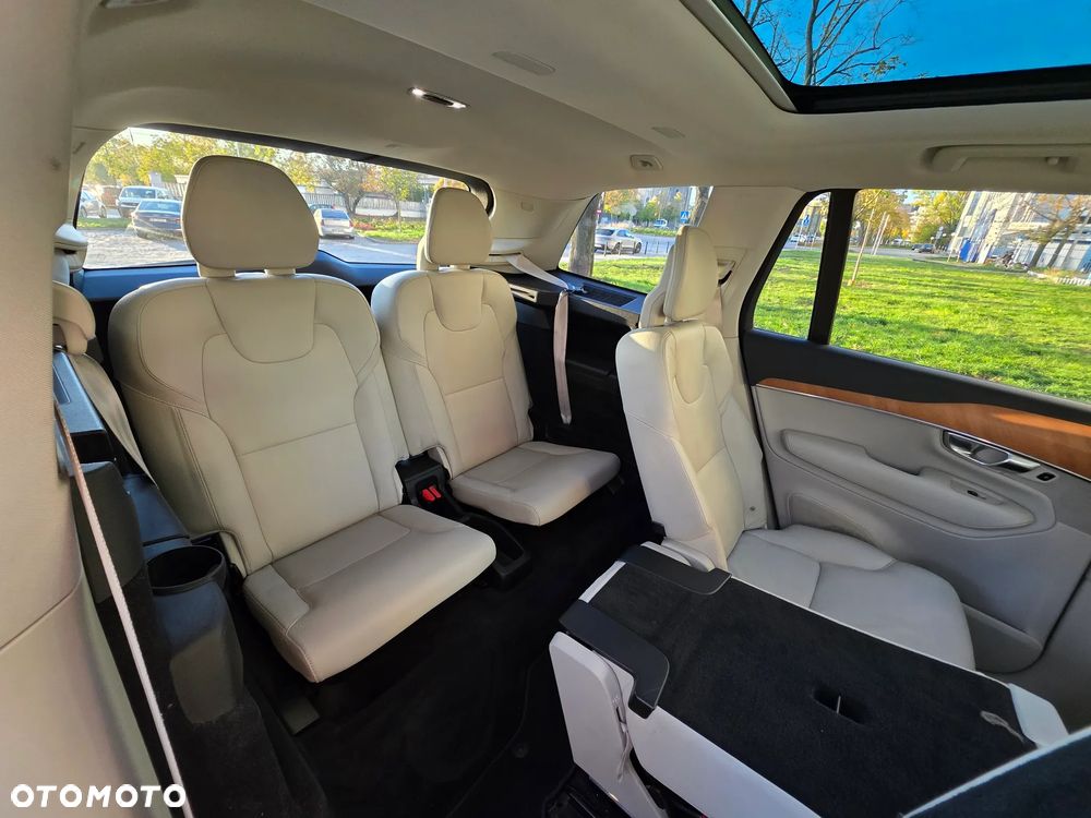 Volvo XC 90 T6 AWD Momentum 7os - 34