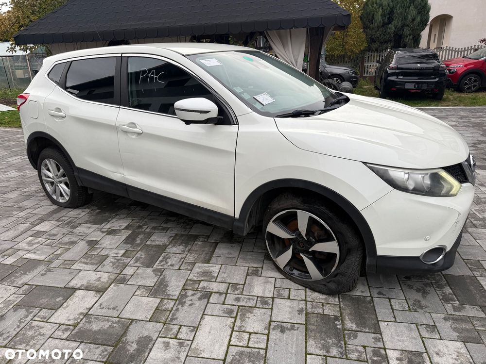 Nissan Qashqai 1.6 dCi Xtronic 360 - 3