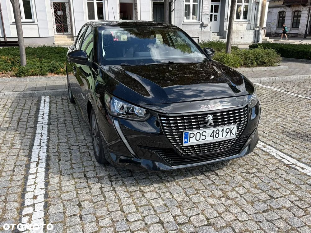 Peugeot 208 - 15