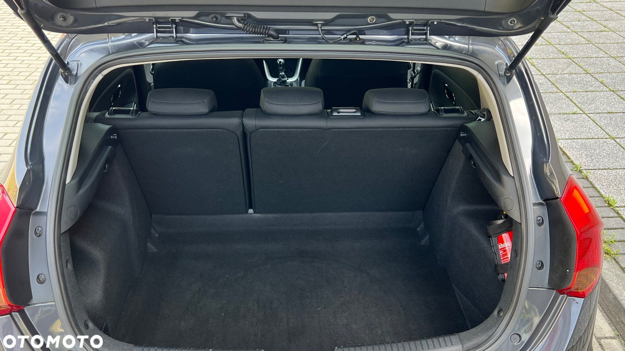 Kia Ceed 1.4 L Business Line Plus - 12