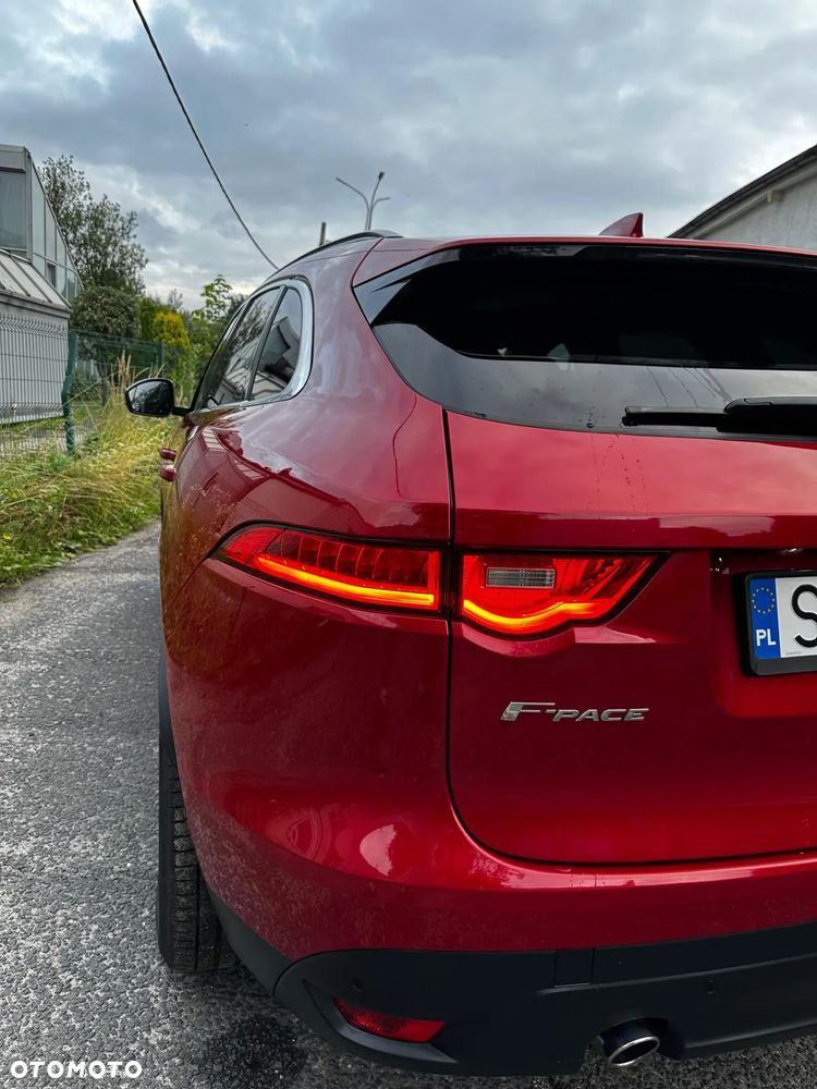 Jaguar F-Pace 2.0 i4D AWD Prestige - 25