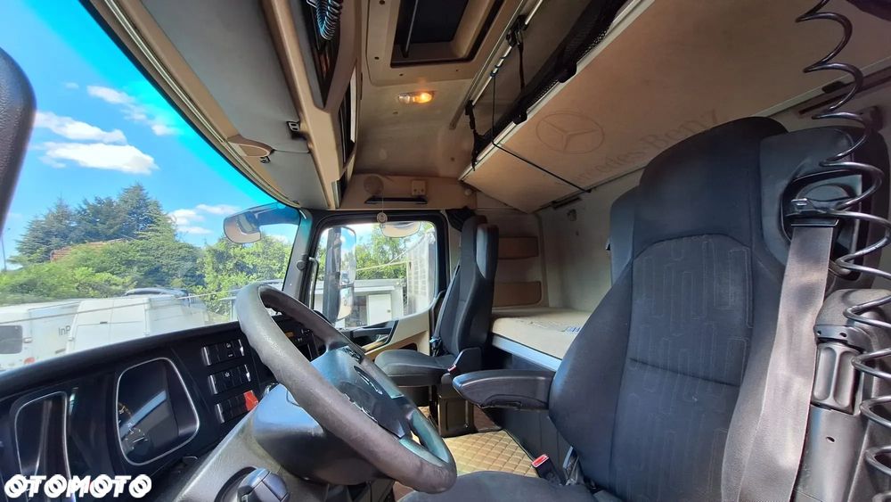 Mercedes-Benz 2013 - 11