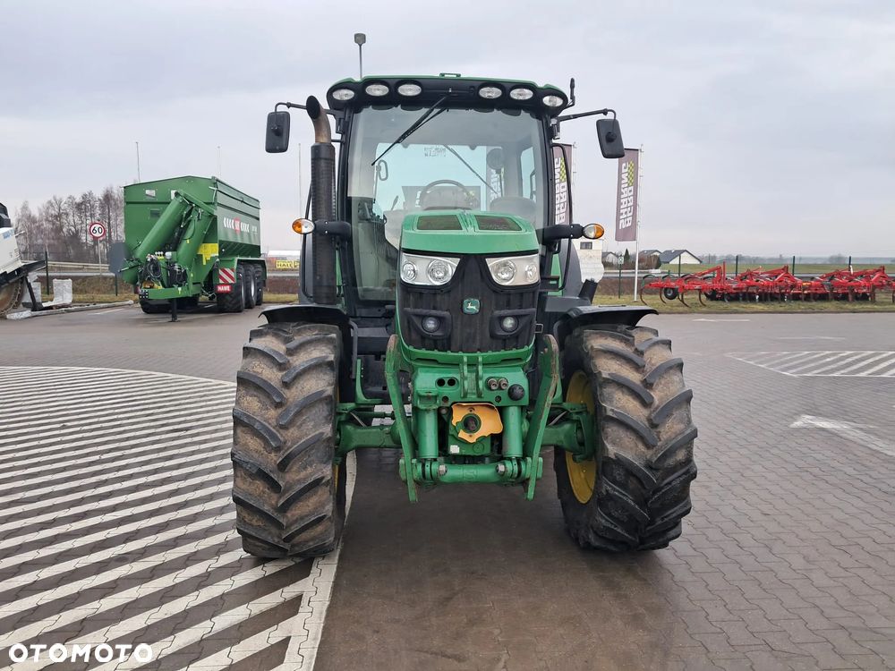 John Deere 6125R - 7