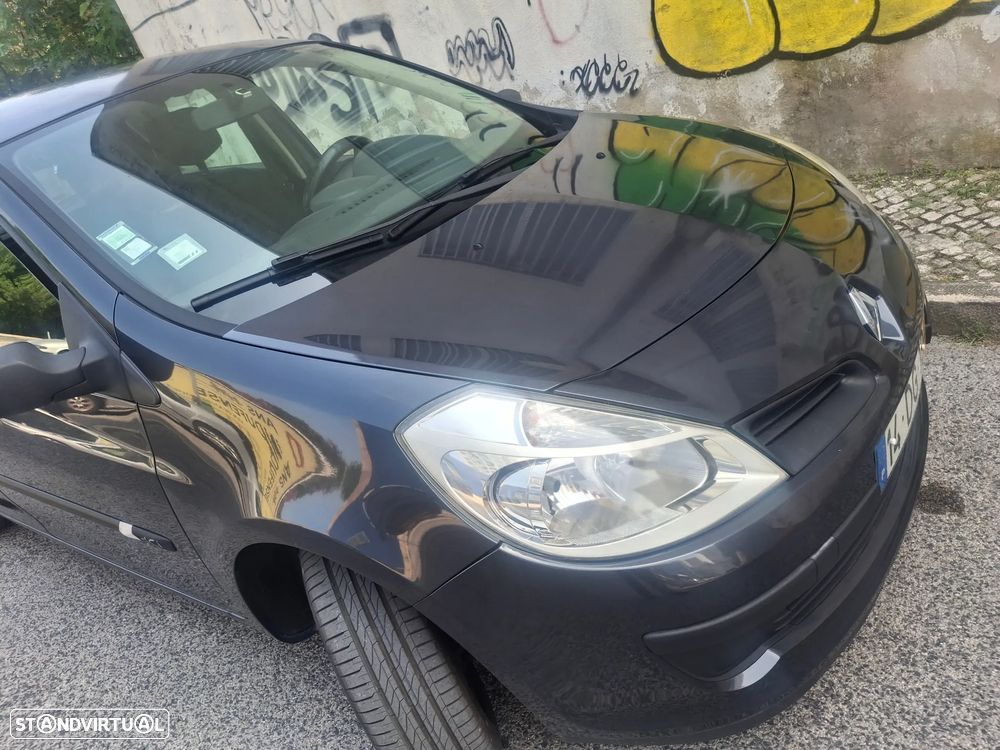Renault Clio 1.5 dCi Confort - 2