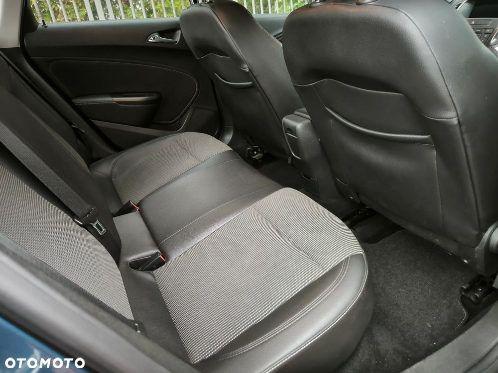 Opel Astra 1.4 Turbo - 8
