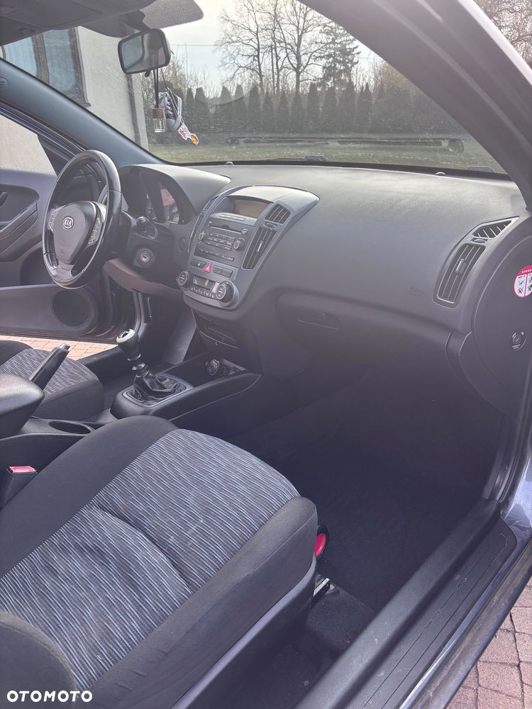 Kia Ceed 1.6 Crdi Comfort - 13