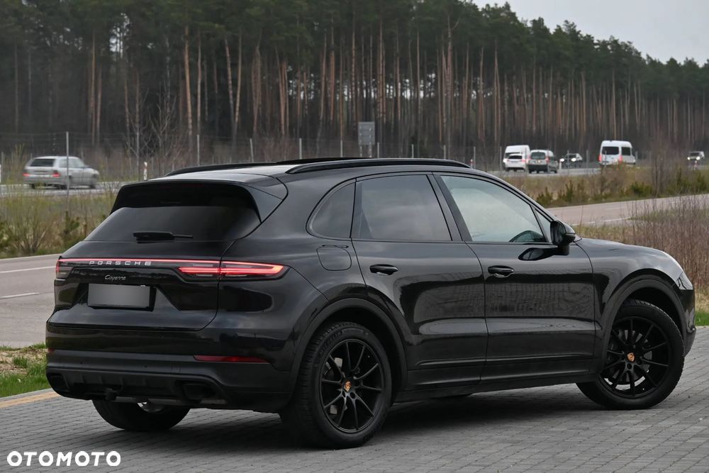 Porsche Cayenne S Platinum Edition - 12