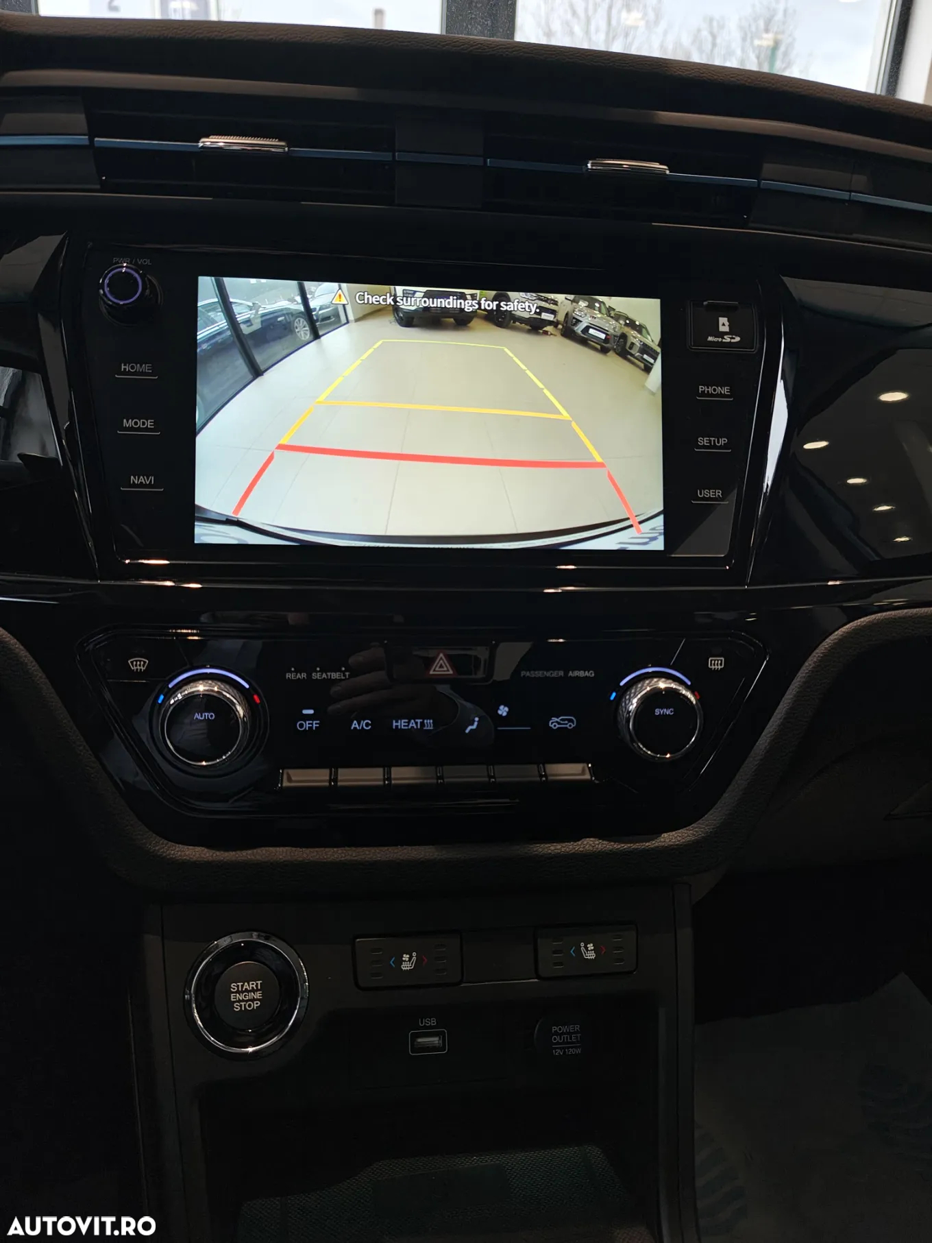 SsangYong Korando e-Motion 61.5 kW Premium - 12