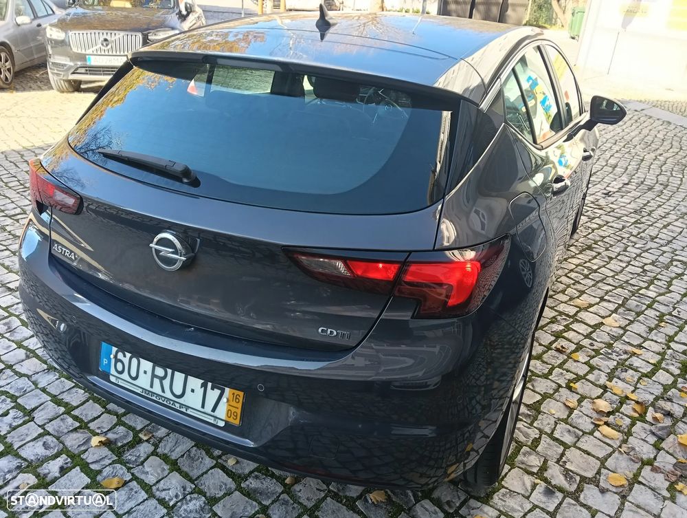 Opel Astra 1.6 CDTI Cosmo S/S J18 - 24