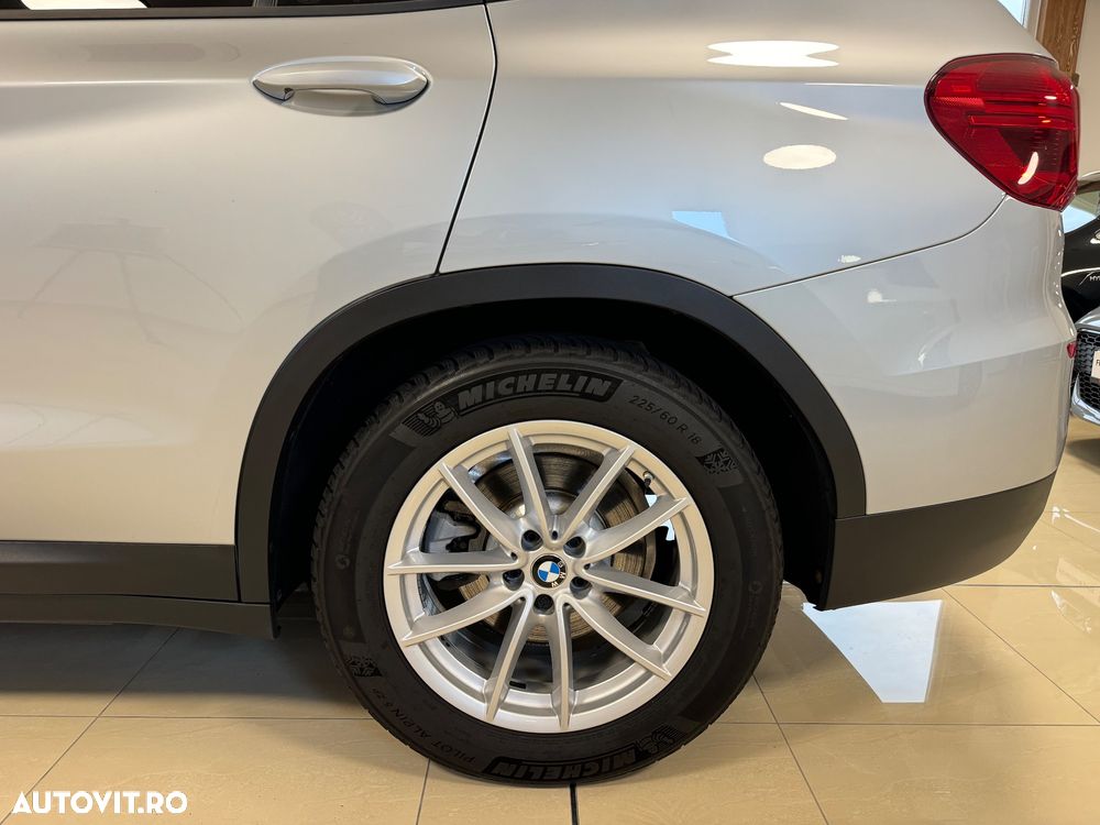 BMW X3 xDrive20i Aut. Luxury Line - 34