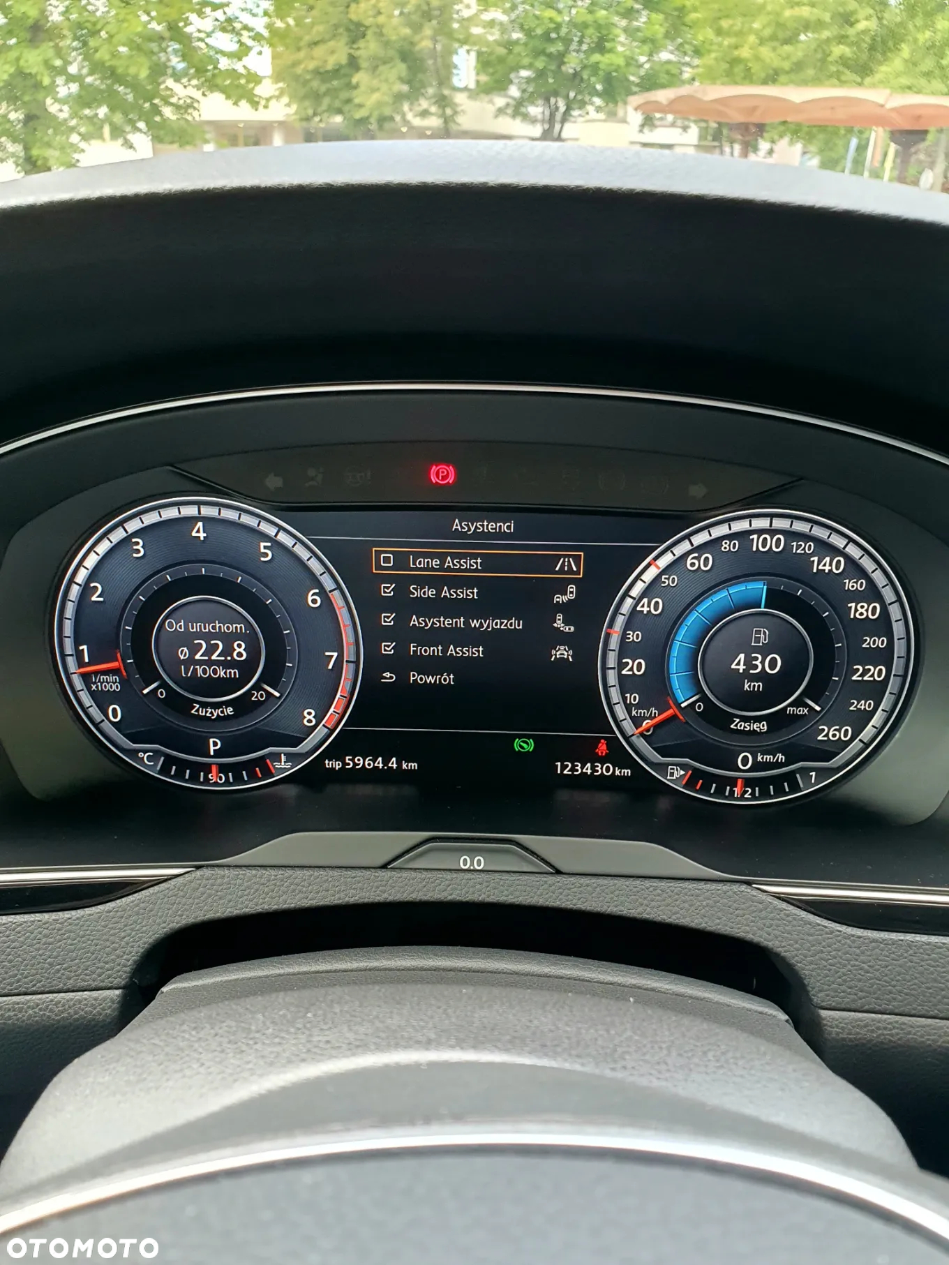 Volkswagen Passat 1.8 TSI BMT Highline DSG - 23