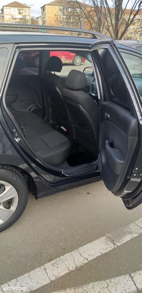 Hyundai i30 i30cw 1.6 Classic - 9