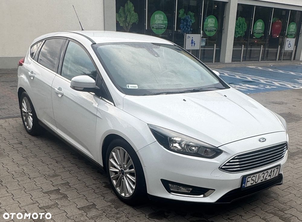 Ford Focus 1.5 EcoBoost Titanium ASS - 9
