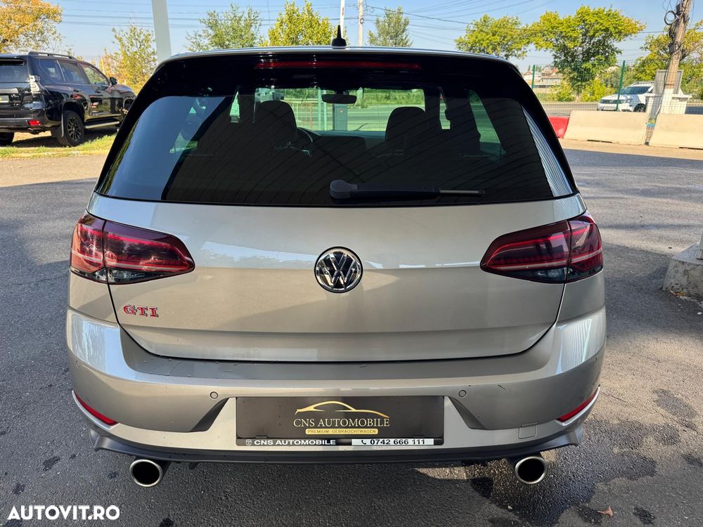 Volkswagen Golf 2.0 TSI DSG GTI Performance - 16