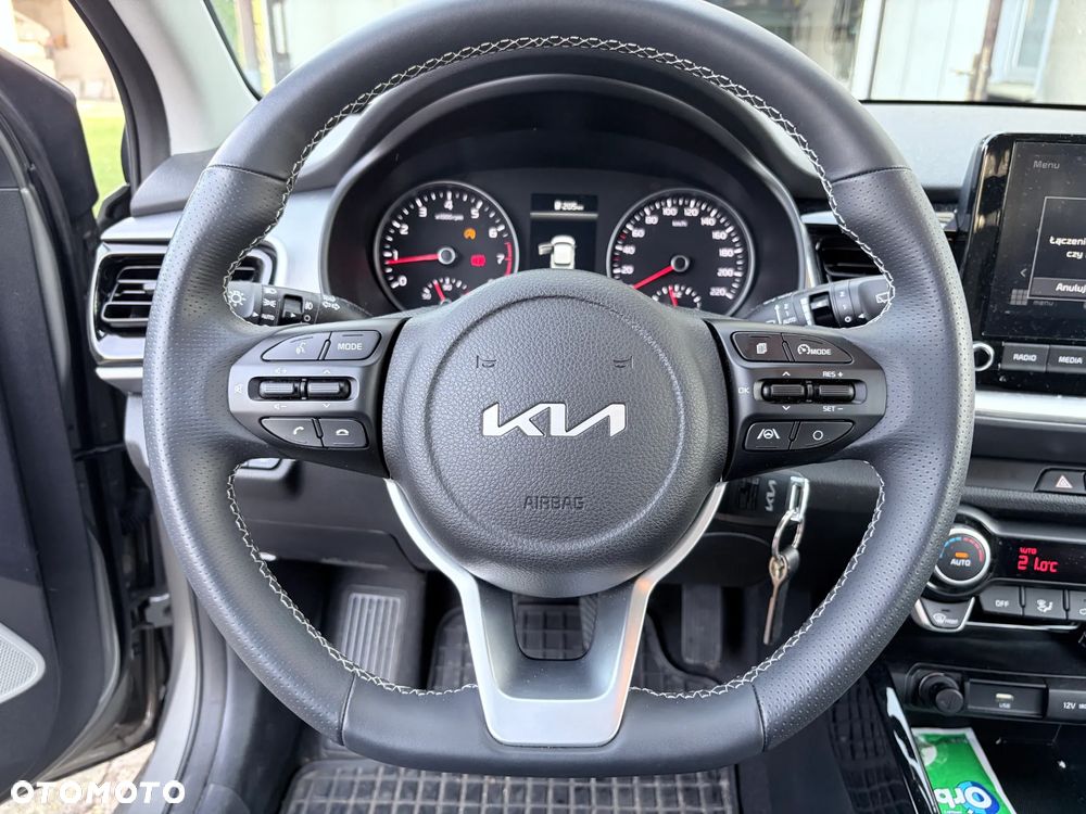 Kia Stonic 1.2 L - 9