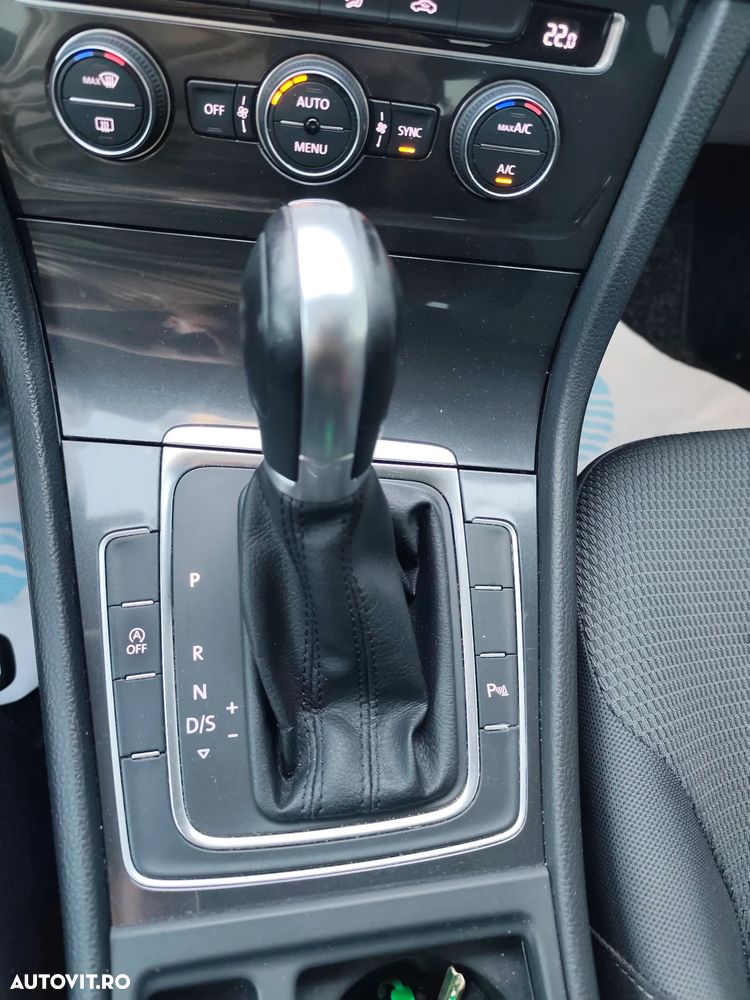 Volkswagen Passat 1.6 TDI (BlueMotion Technology) DSG Comfortline - 8