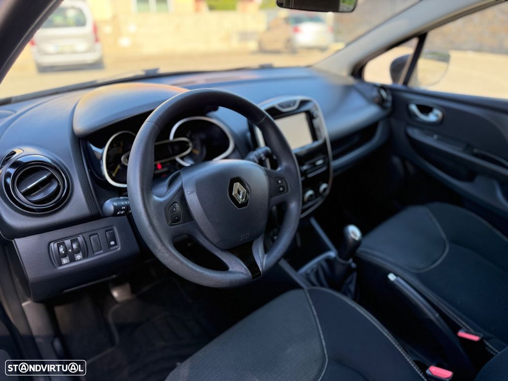 Renault Clio 0.9 TCE Dynamique S - 11