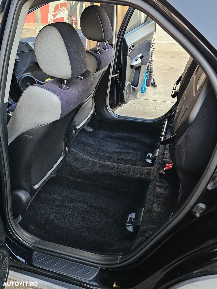 Honda Civic 1.8i-VTEC Comfort - 18
