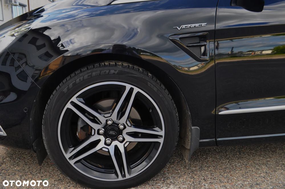 Ford S-Max - 38