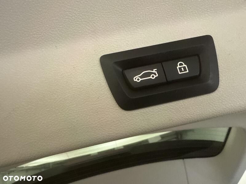 BMW X3 xDrive20i GPF - 22