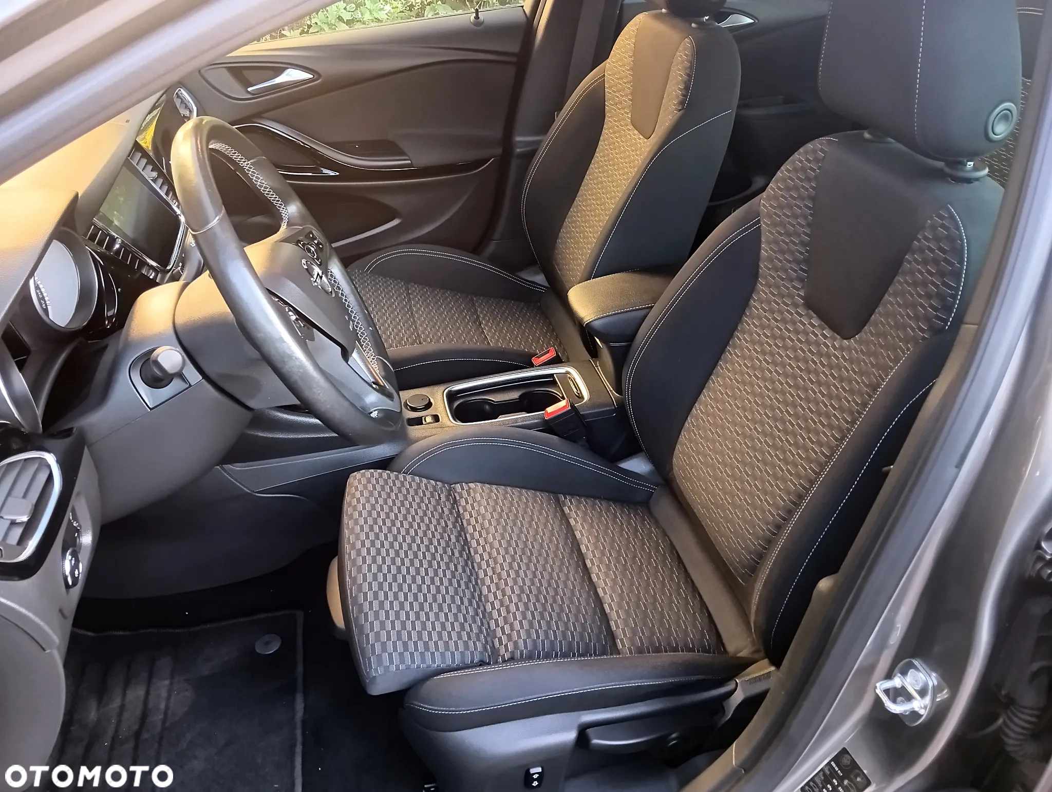 Opel Astra 1.4 Turbo Start/Stop Innovation - 13
