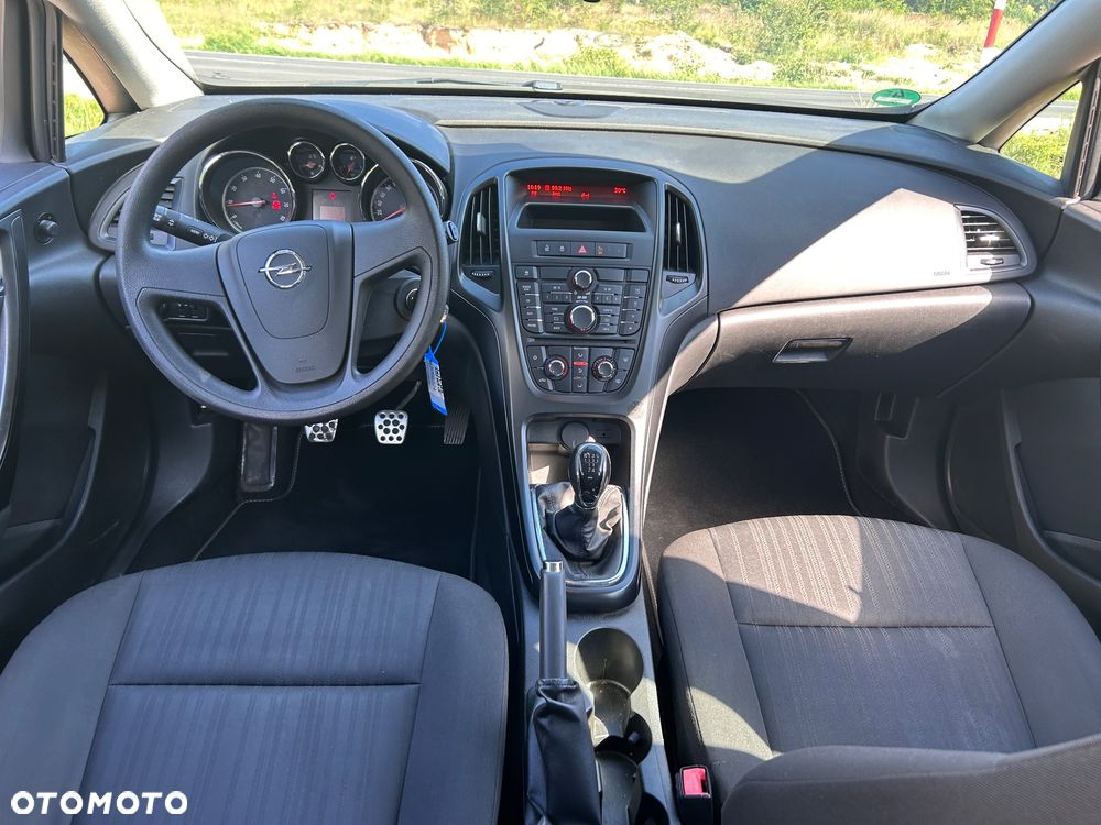 Opel Astra 1.4 Selection - 8