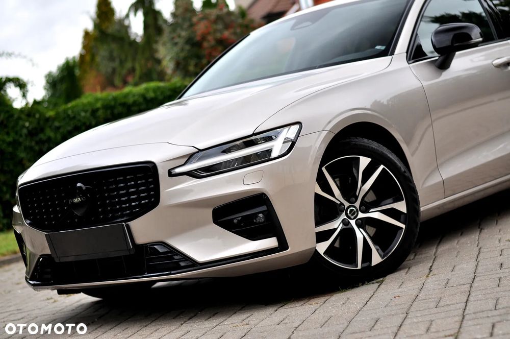 Volvo S60 - 1