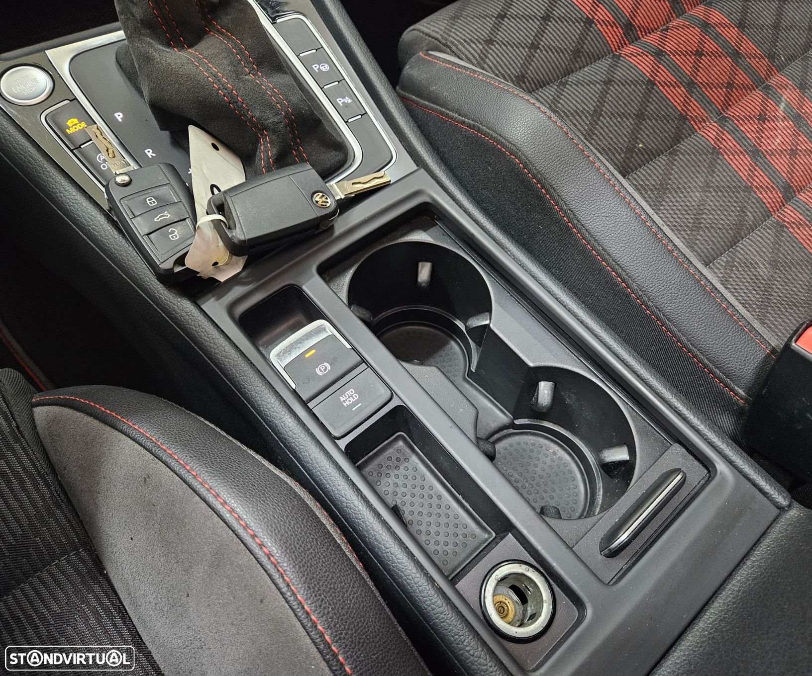 VW Golf GTI TCR 2.0 TSI OPF DSG - 46