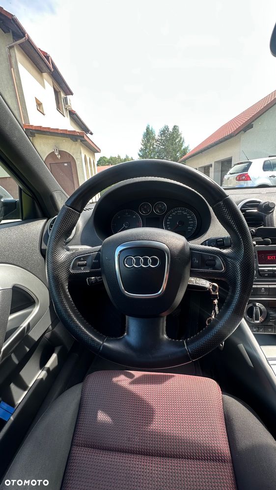 Audi A3 3-drzwiowe 1.6 TDI 99g DPF - 14