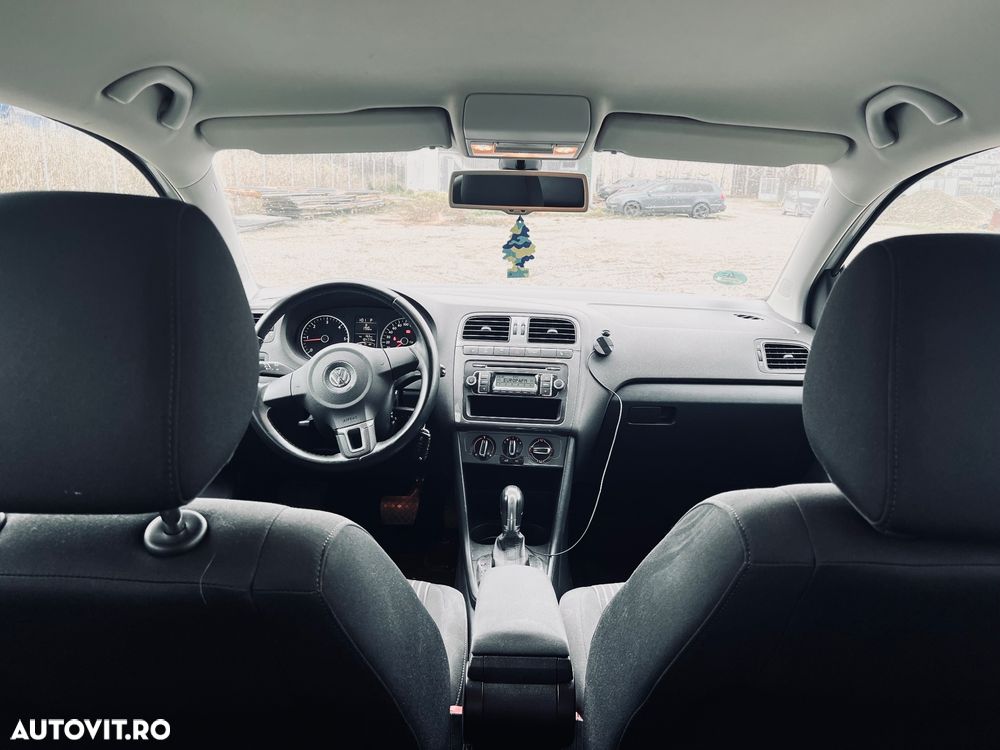Volkswagen Polo - 5