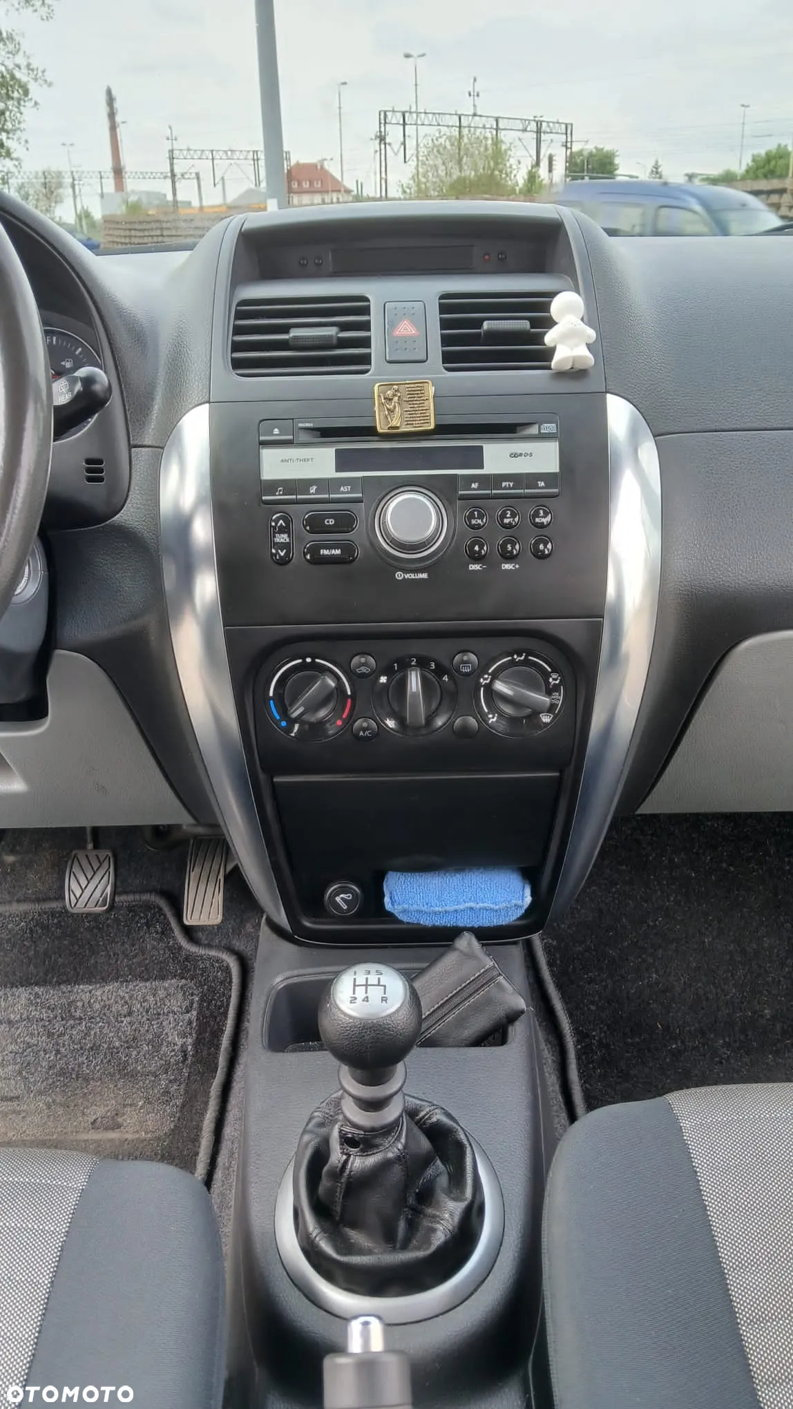 Suzuki SX4 1.6 DDiS Comfort - 4