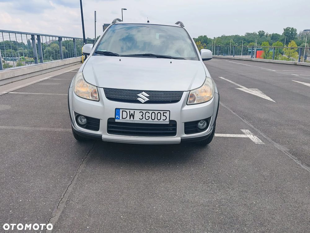 Suzuki SX4 1.6 GS / Premium 4WD - 16