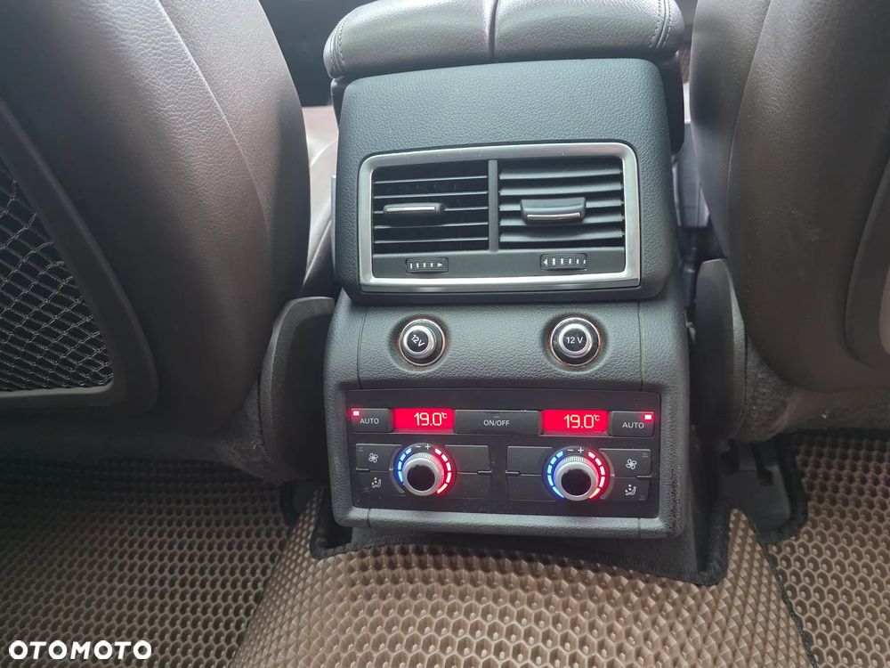 Audi Q7 - 17