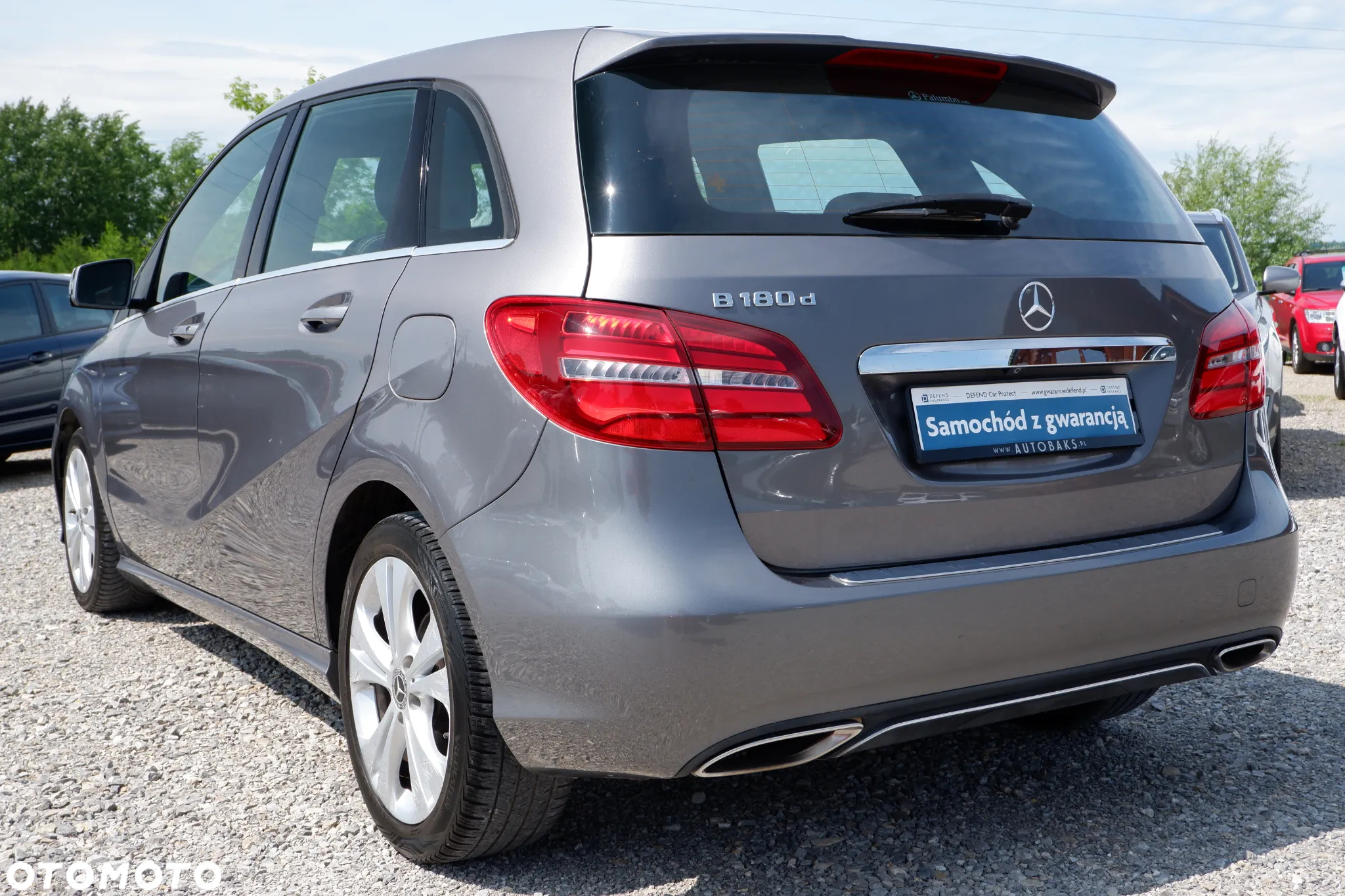 Mercedes-Benz Klasa B 180 d 7G-DCT Edition - 36