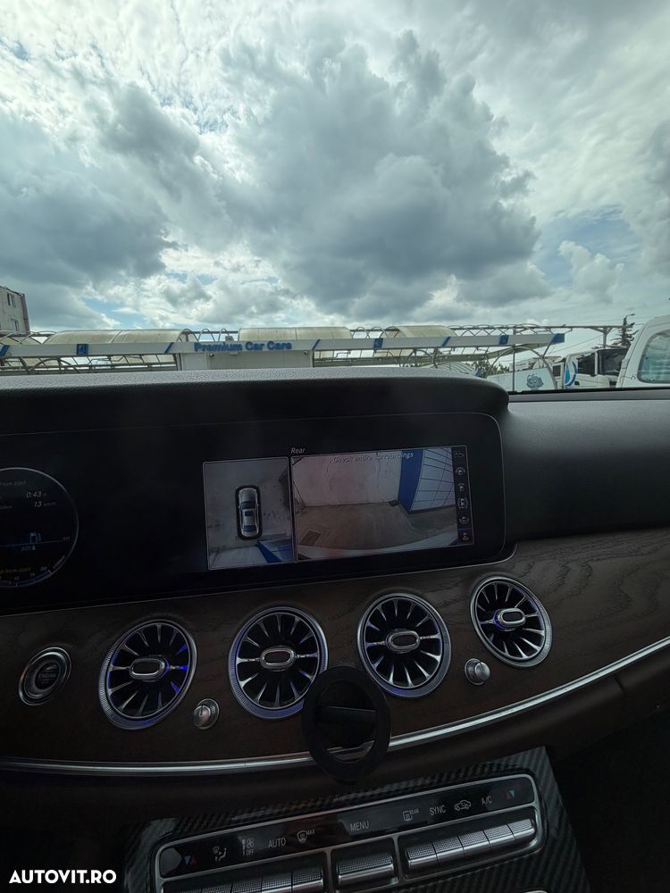 Mercedes-Benz E 220 d 4MATIC Aut. - 17
