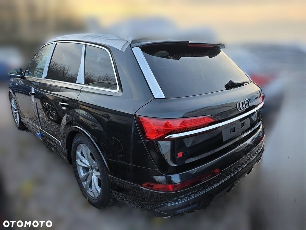 Audi Q7 ver-50-tdi-mhev-quattro-s-line-tiptr - 5