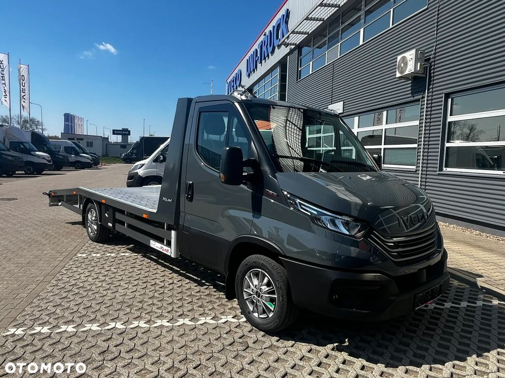 Iveco MEGA WYPRZEDAŻ Ekspozycji - Daily 35S18H - 12