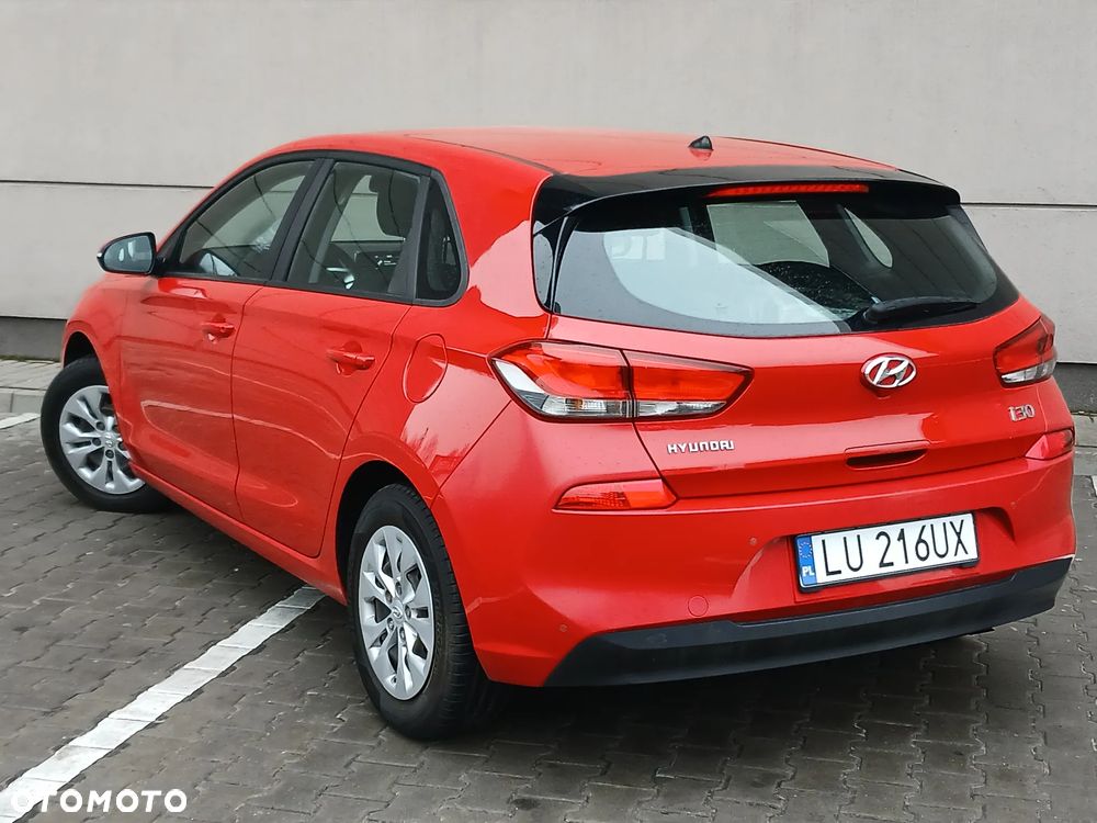 Hyundai i30 1.4 Select - 12