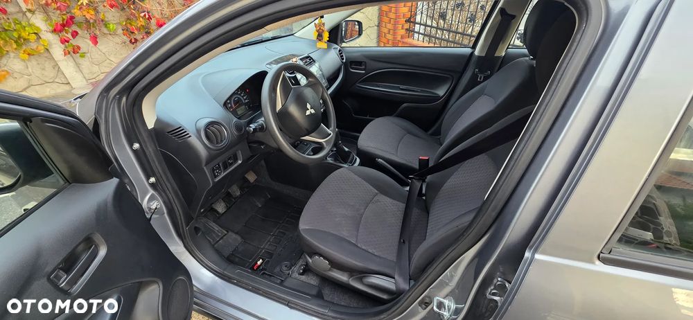 Mitsubishi Space Star 1.0 - 18
