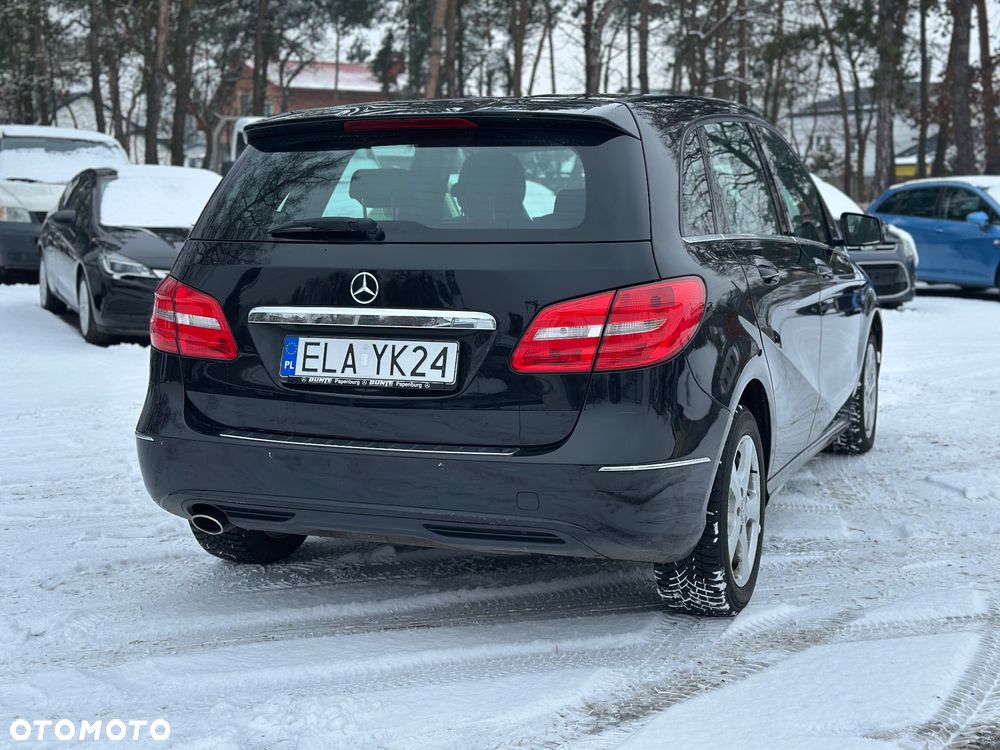 Mercedes-Benz Klasa B 180 (BlueEFFICIENCY) - 8
