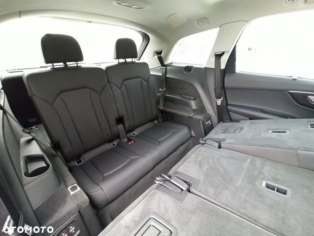 Audi Q7 - 5