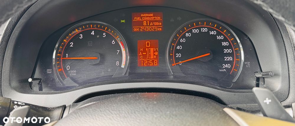 Toyota Avensis 2.0 Sol plus EU5 MS - 16