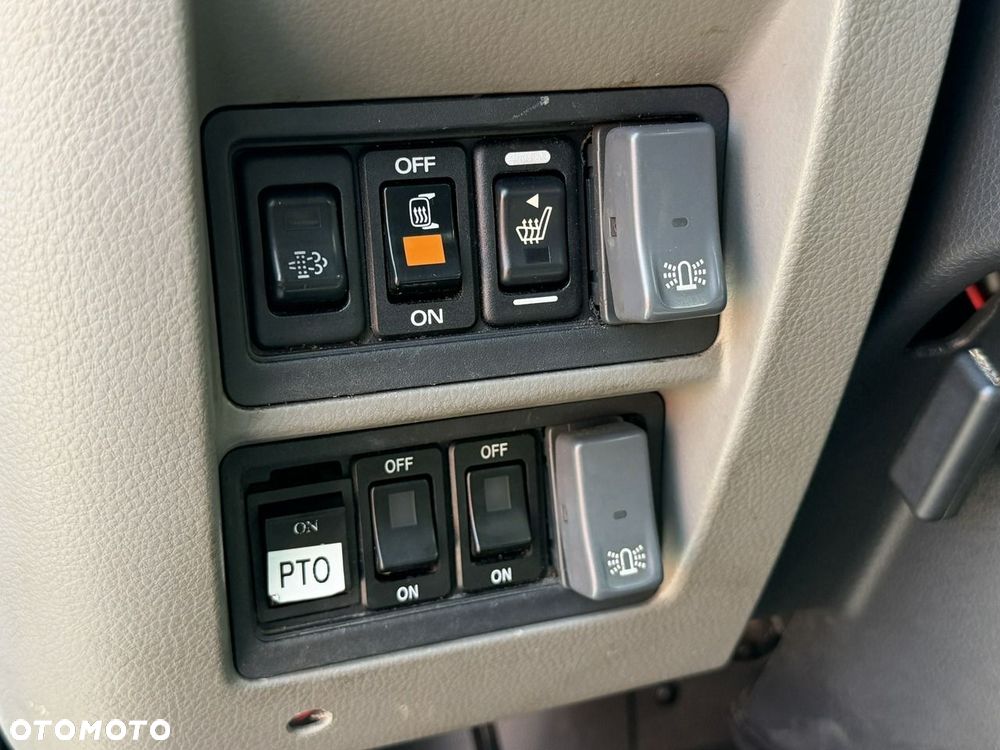 Nissan Cabstar - 24