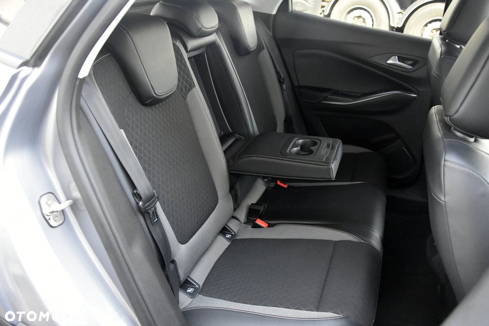 Opel Grandland X 1.6 CDTI Innovation S&S - 27