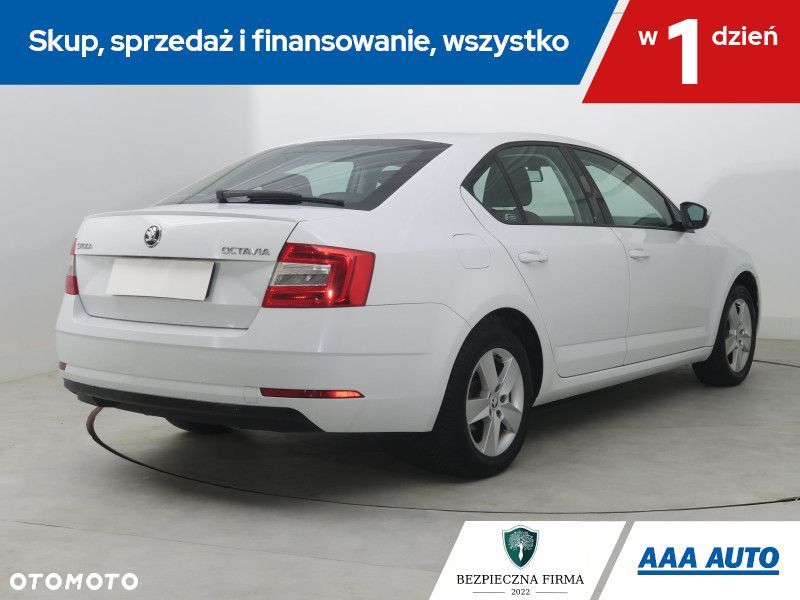 Skoda Octavia - 7