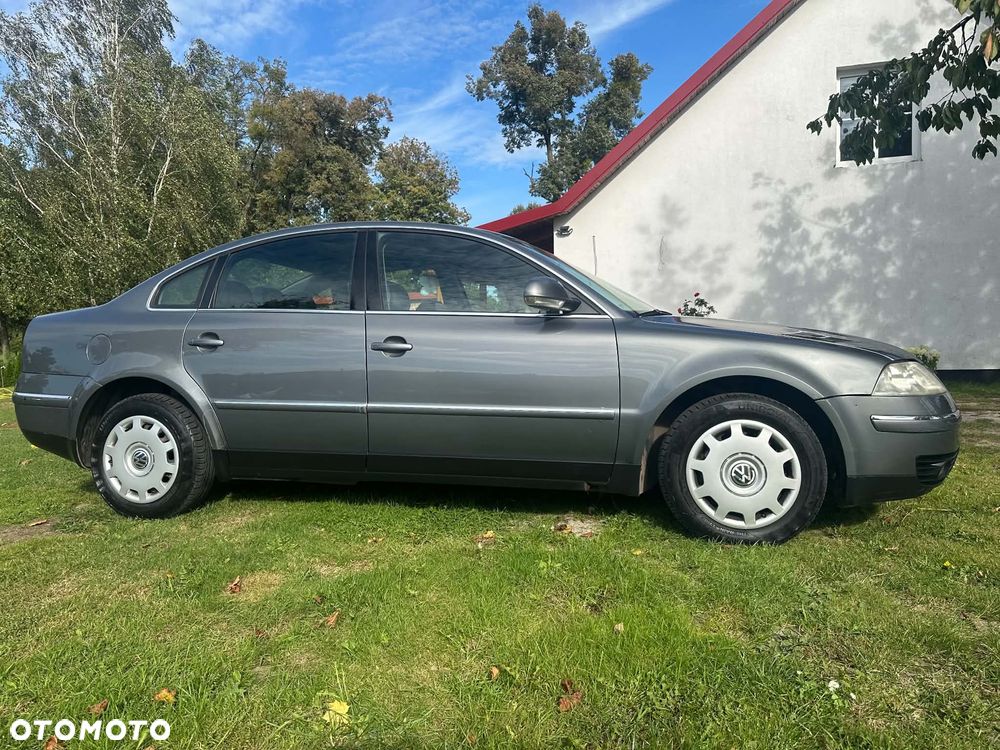 Volkswagen Passat 1.9 TDI Comfortline - 7