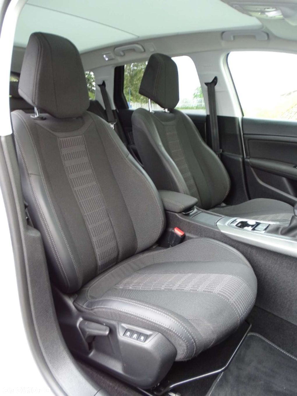 Peugeot 308 - 10