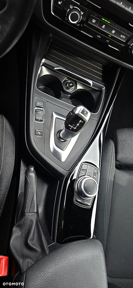 BMW Seria 1 118i GPF Sport Line - 38