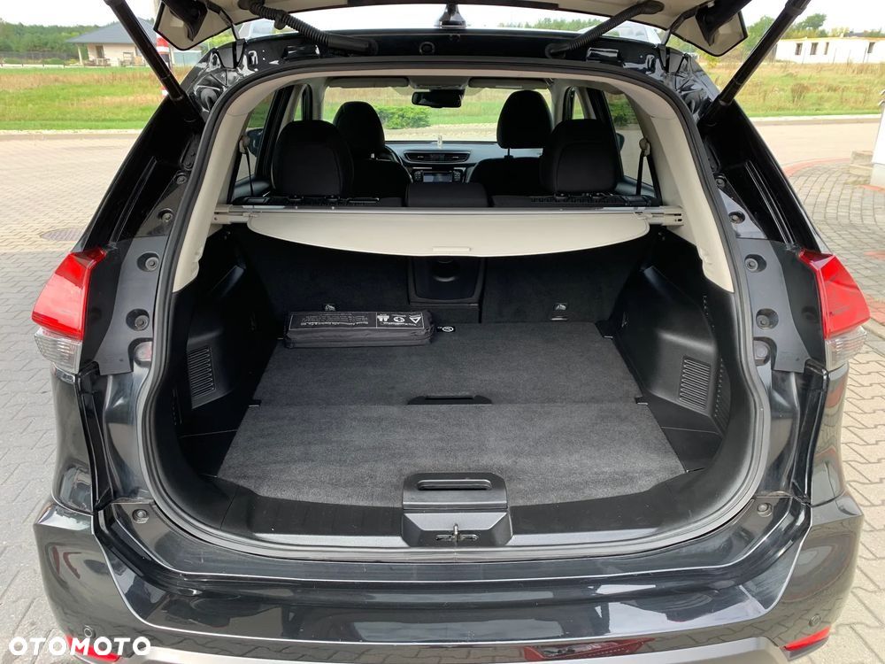 Nissan X-Trail 2.0 dCi ALL-MODE 4x4i Xtronic Acenta - 37