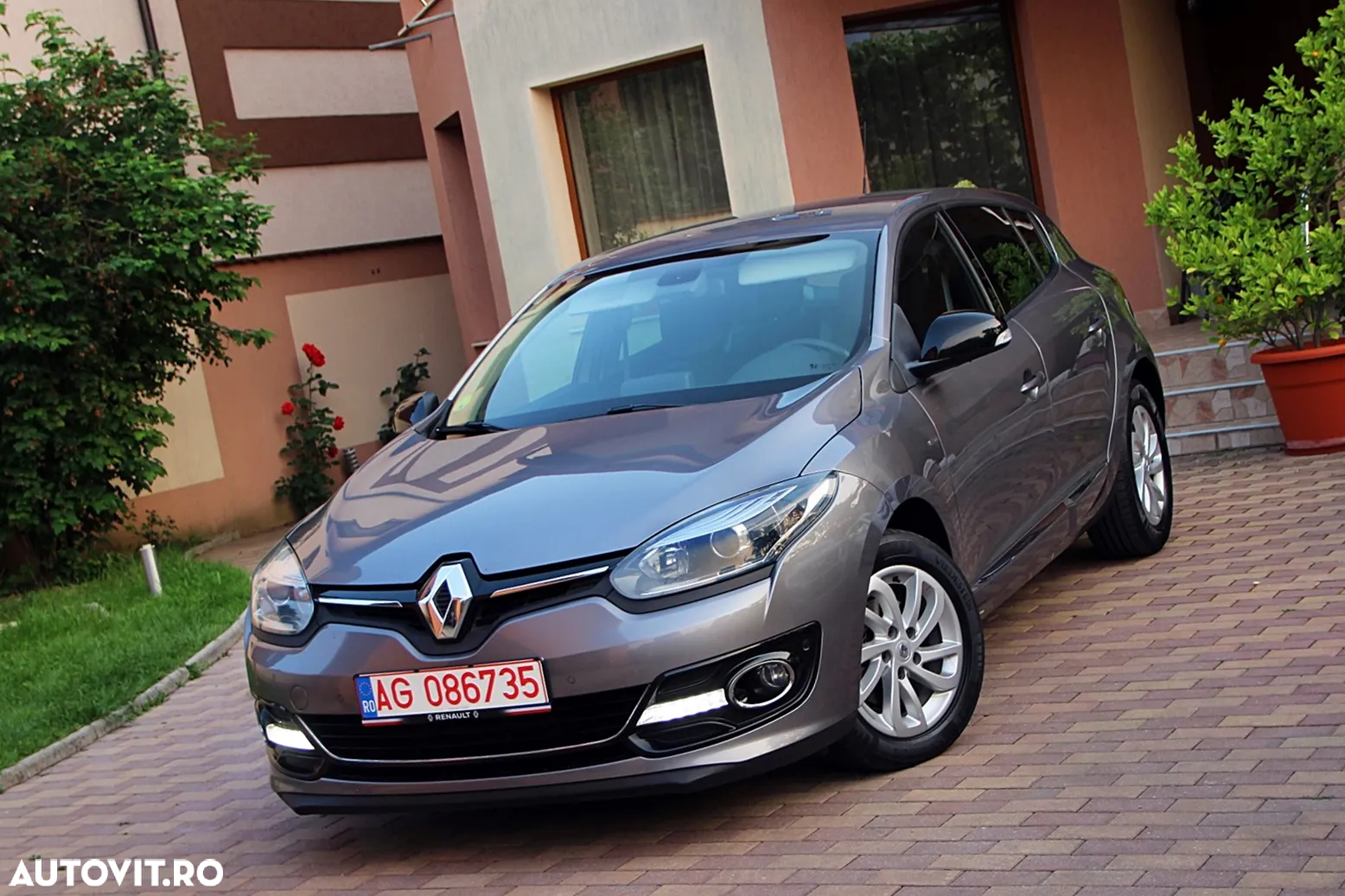 Renault Megane ENERGY dCi 110 Start & Stop Bose Edition - 7